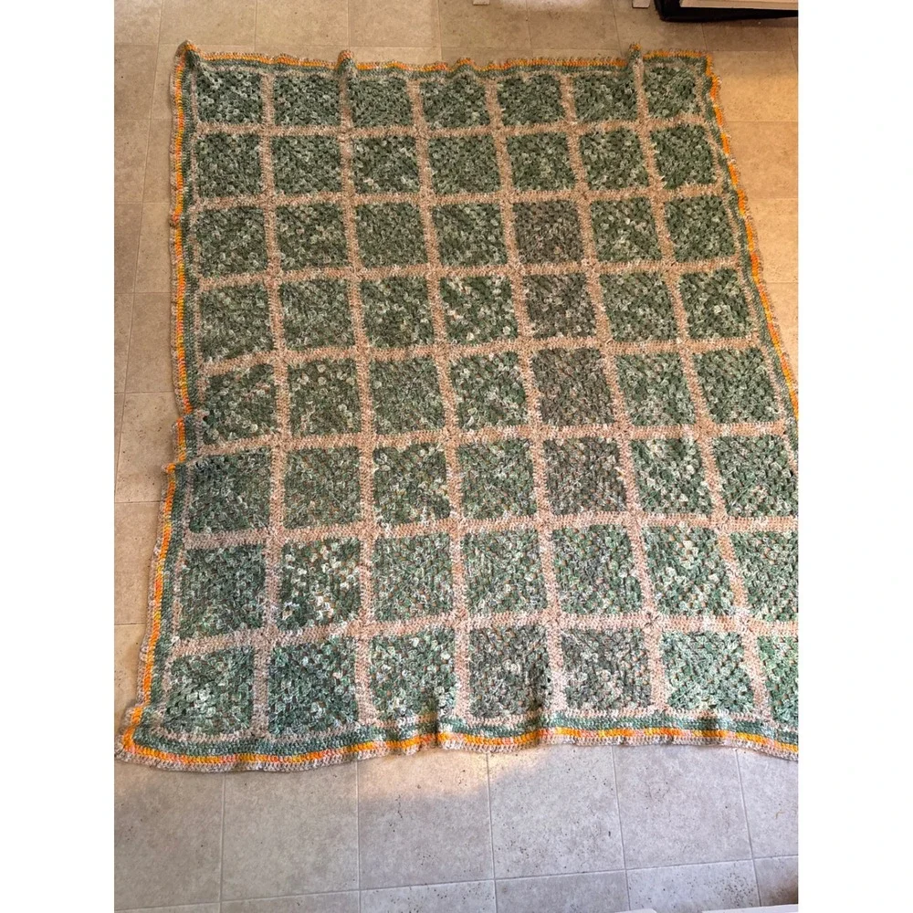 Vintage Handmade Crochet‎ Granny Square Blanket Green Cream Orange Boho Throw